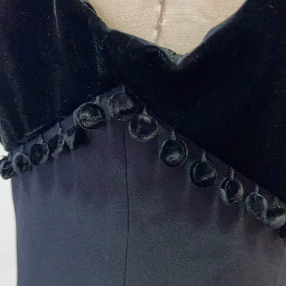Moschino Cheap and Chip Black Velvet Tassel Top - Picture 12 of 15